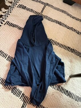 Brandy Melville Navy blue cropped Hoodie Sweatshirt